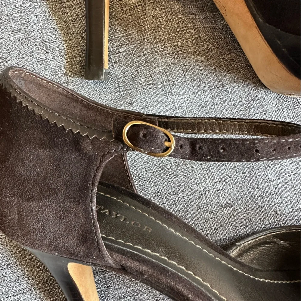 *Final Sale Price*  Ann Taylor brown suede heels platform pump - Picture 10 of 15
